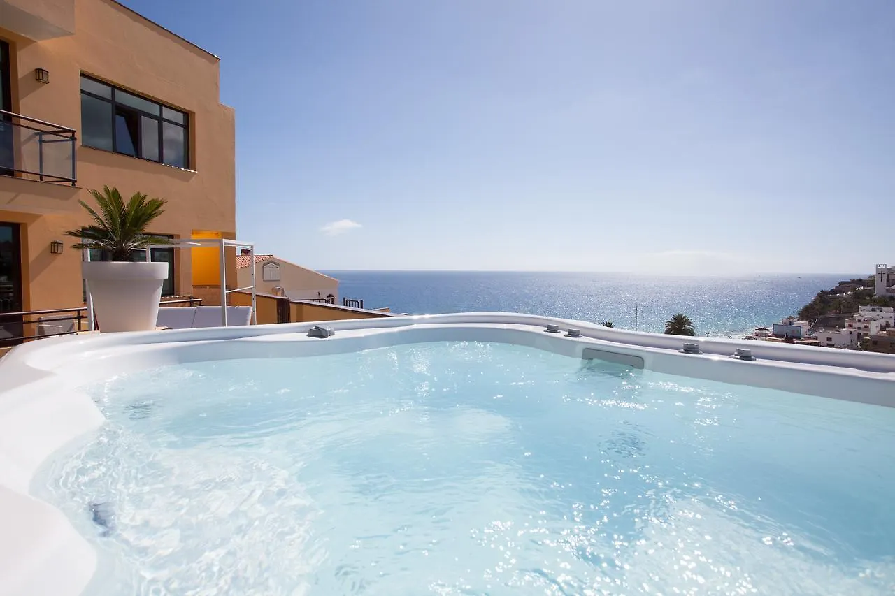 Villamar Hotel contacts